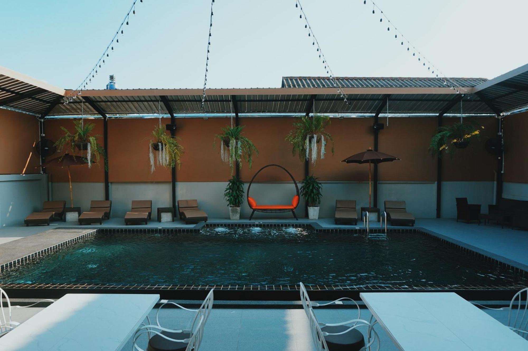Peppery Hills Hotel Chiang Mai Exterior photo